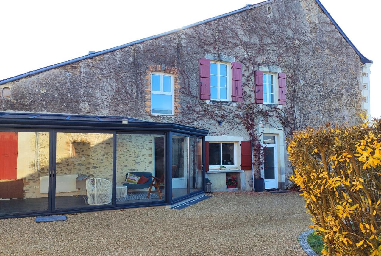 L'Aubinoise Bed & Breakfast Saint-Aubin-de-Luigné Екстериор снимка