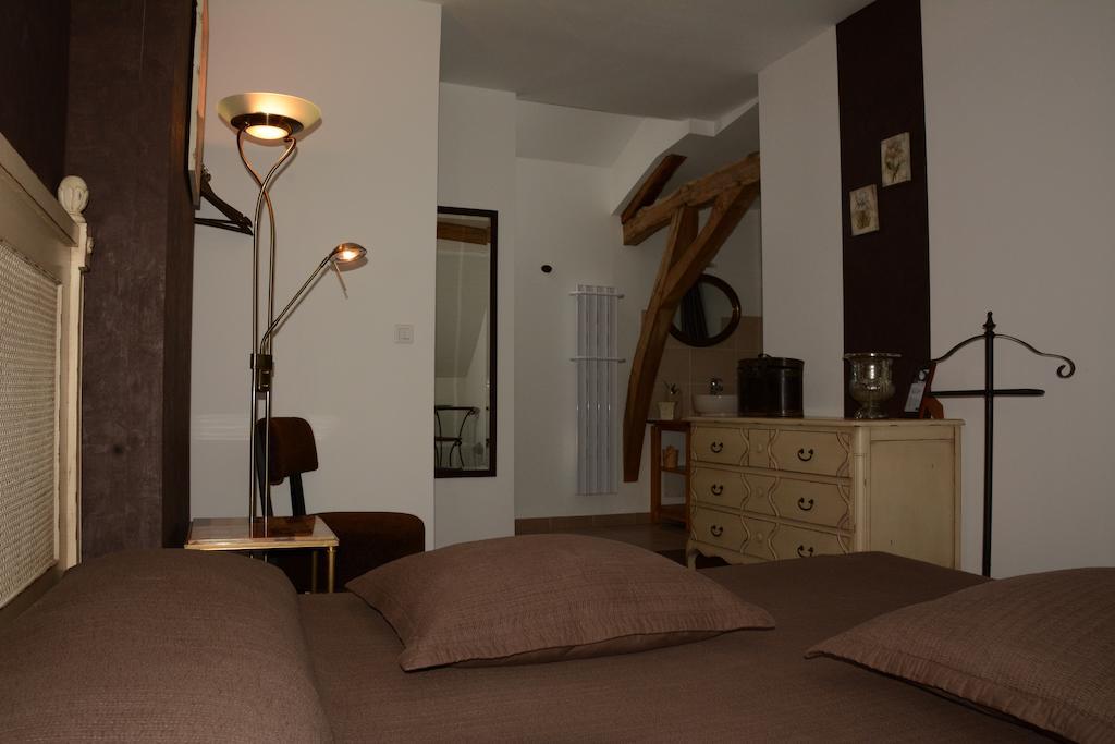 L'Aubinoise Bed & Breakfast Saint-Aubin-de-Luigné Екстериор снимка