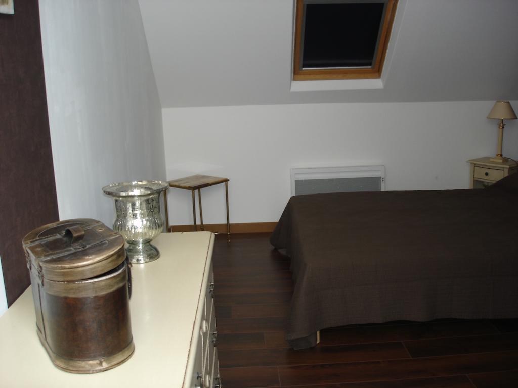 L'Aubinoise Bed & Breakfast Saint-Aubin-de-Luigné Екстериор снимка