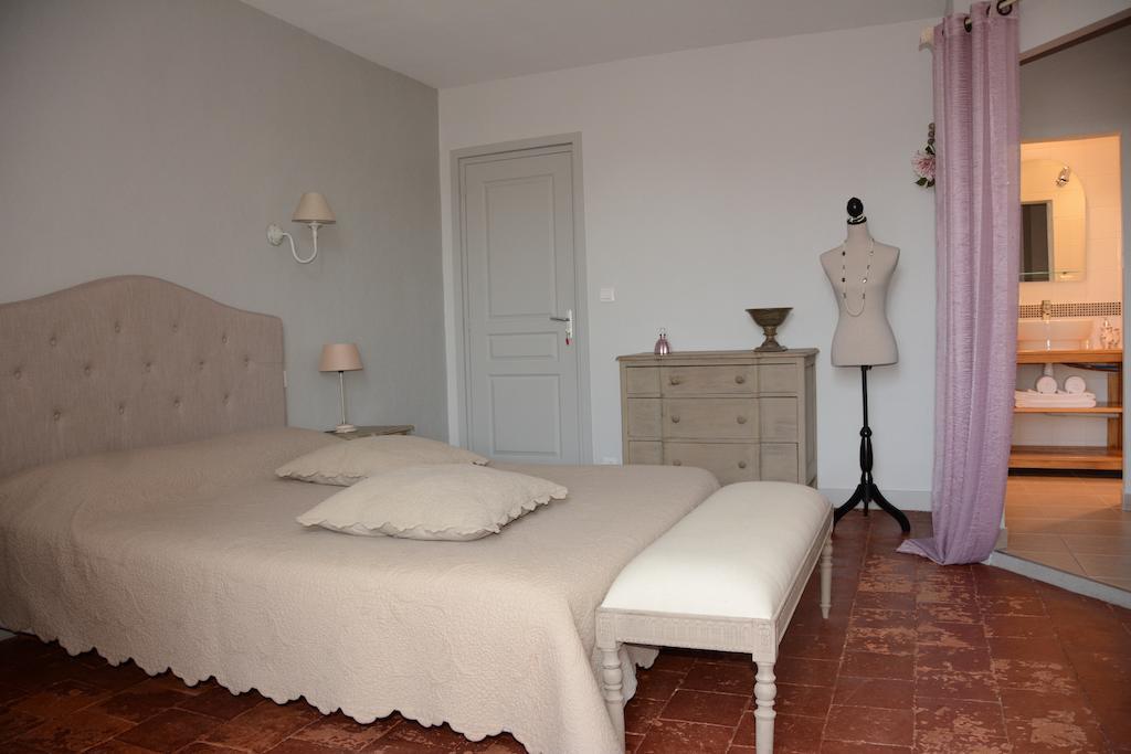 L'Aubinoise Bed & Breakfast Saint-Aubin-de-Luigné Стая снимка