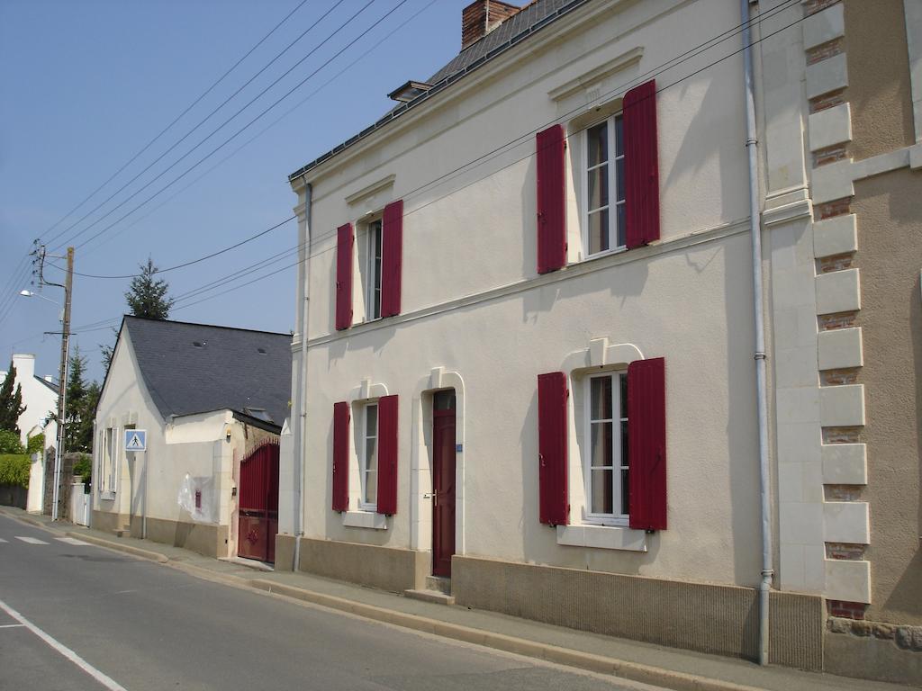L'Aubinoise Bed & Breakfast Saint-Aubin-de-Luigné Екстериор снимка